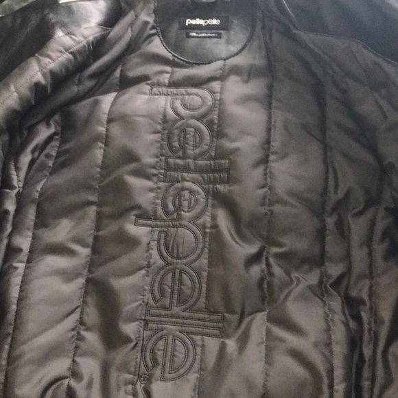 Pelle Pelle - Picture 3 of 3